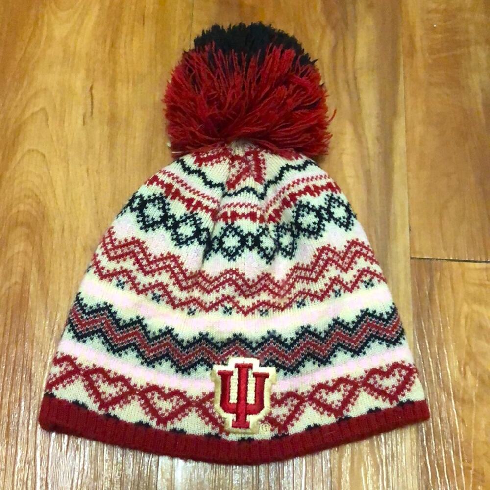 Adidas Indiana University Hoosiers IU Pom Pom Beanie Size Youth